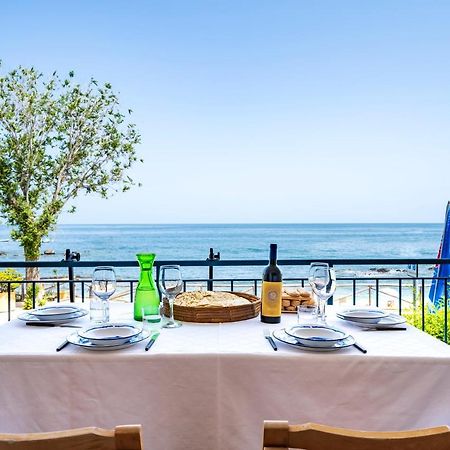 Casa Sulla Spiaggia Cala Gonone Esterno foto